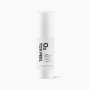 O₂ TOX PEEL – Modernes Sauerstoff Serum -Peeling-Gel in weißem Airless-Spender, auf schlichter weißer Hintergrundfläche fotografiert